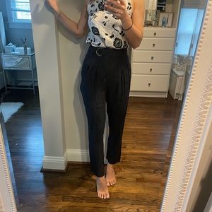 High waisted Joie lightweight ankle straight leg pants - size 2